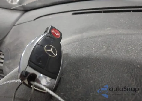 2007 Mercedes-Benz E 350 z USA, uszkodzony, nr VIN WDBUF56X37B034836